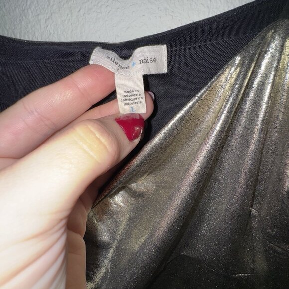 Urban Outfitters Silence + Noise Drita Dress Women’s L Gold Metallic Mini Slip - Picture 5 of 9